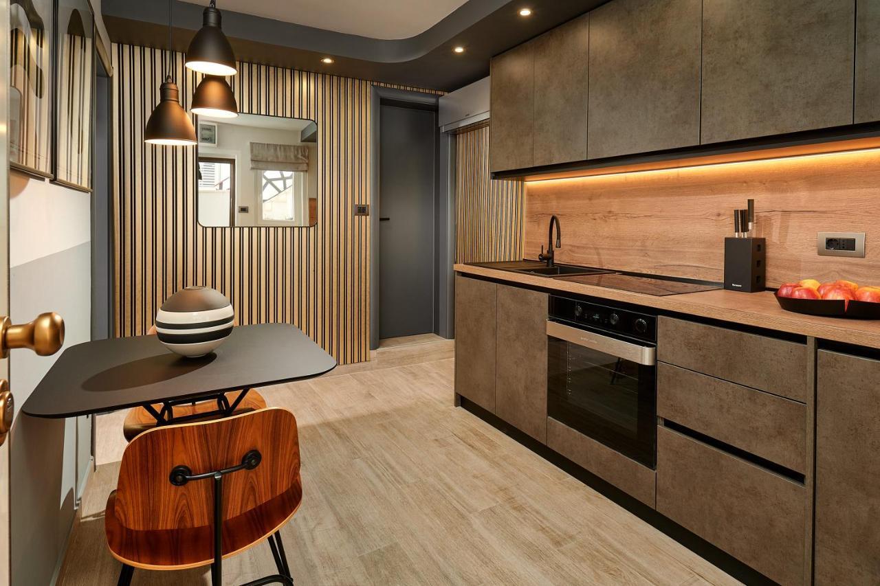 Apartments Ziggy Star Slatine Ngoại thất bức ảnh