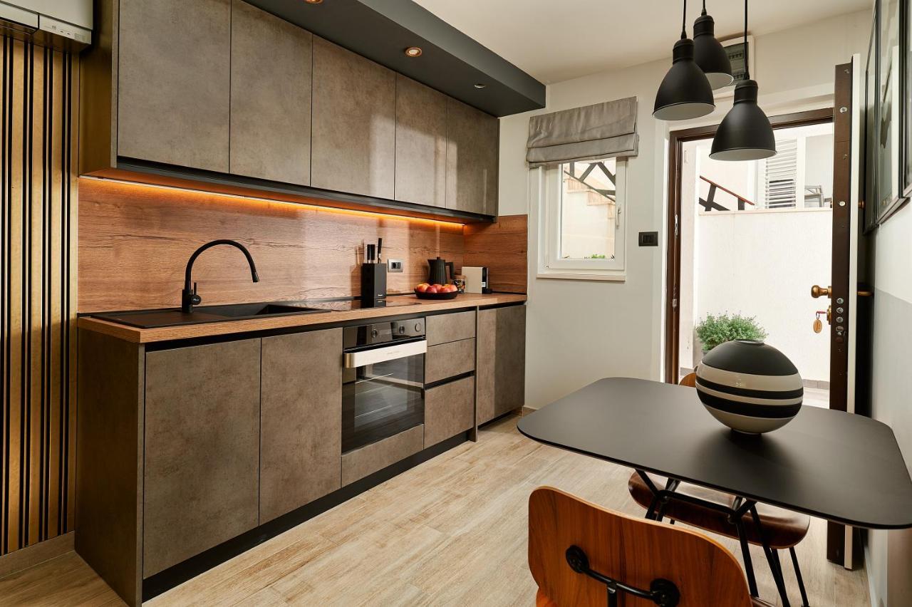 Apartments Ziggy Star Slatine Ngoại thất bức ảnh