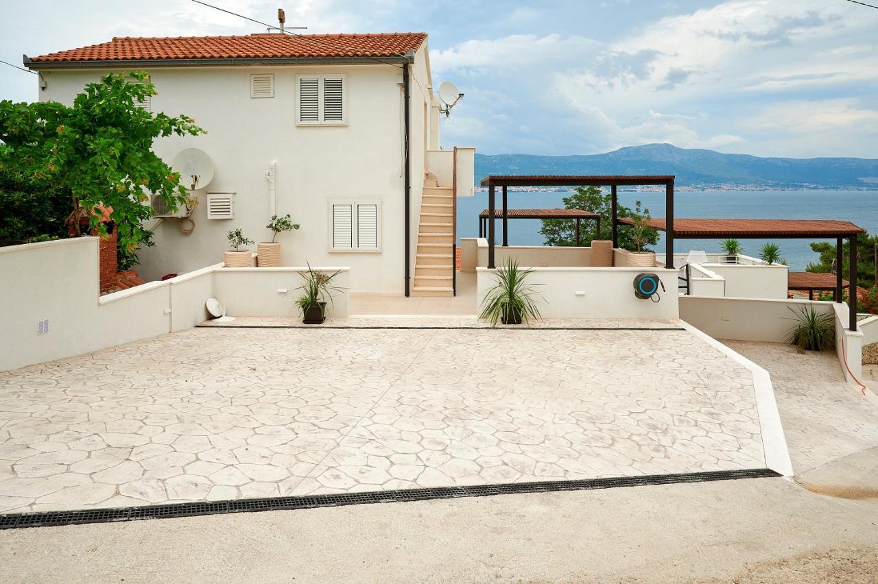Apartments Ziggy Star Slatine Ngoại thất bức ảnh